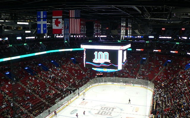 Interior of the Bell Centre. The arena attracts approximately 2.9 guests annually. PHOTO: Fleurdelisé, via Wikimedia Commons 