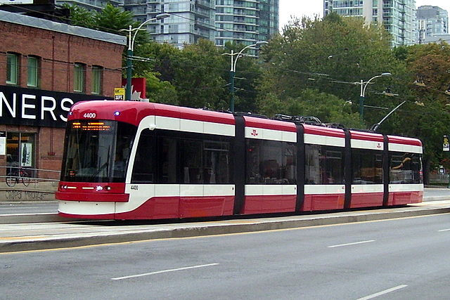 Toronto's new streetcars. Of the 67 scheduled to be in operation by Oct. 2015, Bombardier has delivered only 10. PHOTO: Robert Taylor, via Wikimedia Commons