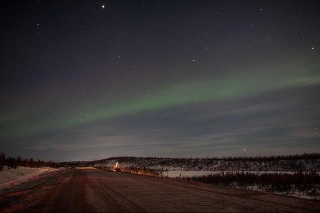 Construction of the Inuvik to Tuktoyaktuk Highway. When complete, the road will 120 km all-weather highway will provide a land connection to the northern town of Tuktoyatuk. PHOTO: Government of Northwest Territories