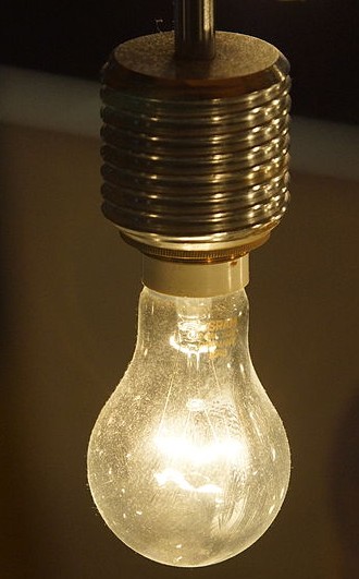 A traditional incandescent bulb, which uses a tungsten filament to create visible light. The MIT researchers are working to improve the old technology. PHOTO:  Sasha Taylor, via Wikimedia Commons. 