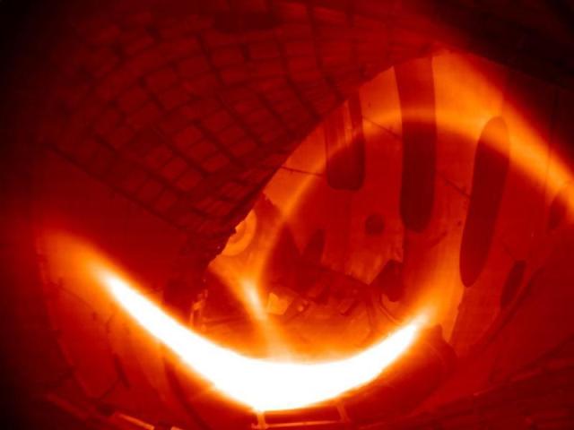 The first hydrogen plasma created in the Wendelstein 7-X stellarator. PHOTO: IPP