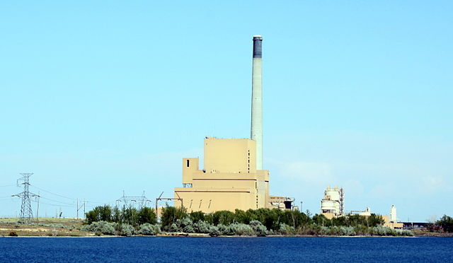 Coal plant in Boardman, Oregon. PHOTO: Tedder, via Wikimedia Commons 