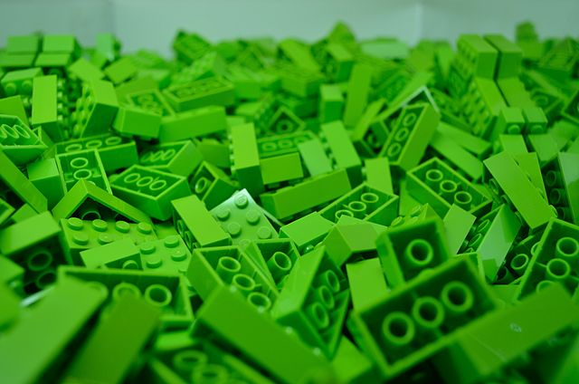 Lego plans to open a centre to research and deveop methods for manufacturing its bricks more sustainably in 2018.