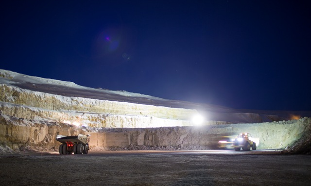 About 90 km outside the Attawapiskat First Nation, the open pit Victor Mine opened in 2008. PHOTO: De Beers
